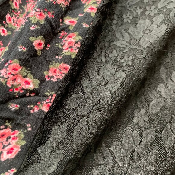 Torrid Black Floral Lace Maxi Dress Size 2 2X XXL - Picture 3 of 5